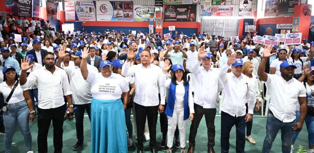 “Movimiento Conectados con el Cambio” se juramenta en&nbsp;PRM