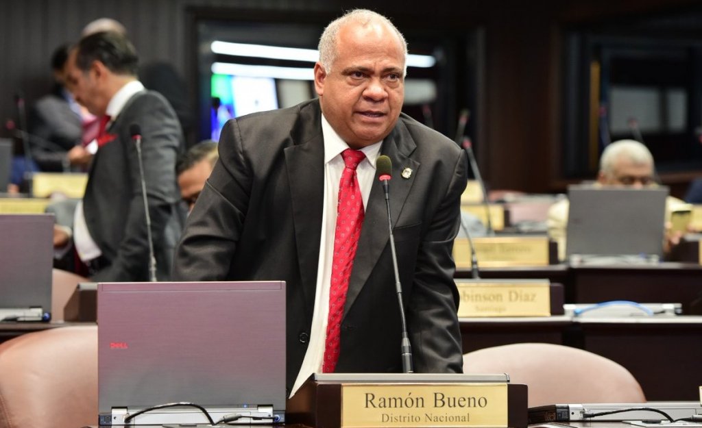 Diputado Ramón Bueno pide al Gobierno regresar al país a dominicanos en&nbsp;Haití