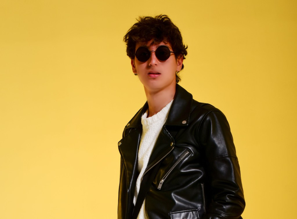 Ryan Cox presenta su álbum “A popcorn” y promueve en RD&nbsp;«ALT»