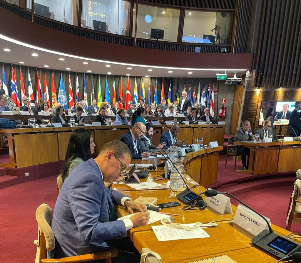 Presidente INDOTEL llama reducir brecha género en los Diálogos de Alianza Digital UE- ALC en&nbsp;Chile