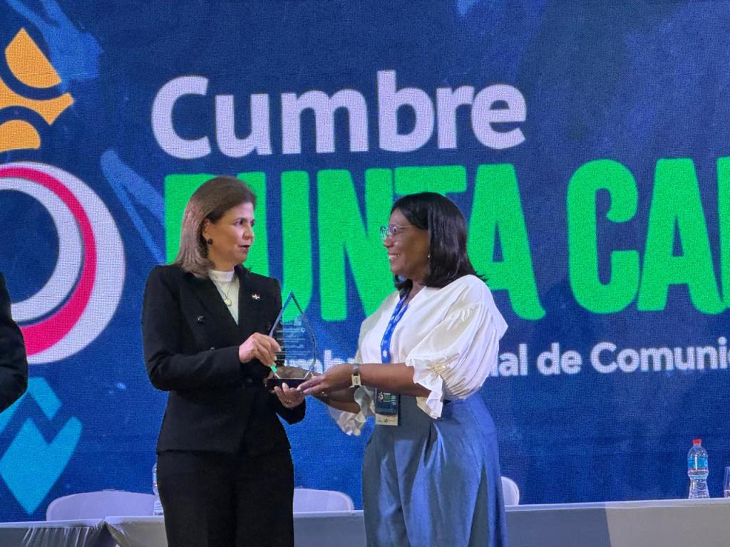 Vicepresidenta Raquel Peña asiste acto inaugural XXII Cumbre Mundial de Comunicación&nbsp;Política