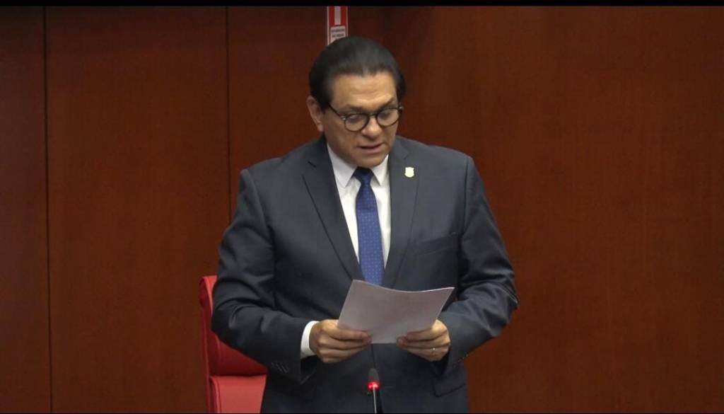 Senador Daniel Rivera destaca obras construidas por EGEHID en&nbsp;Santiago