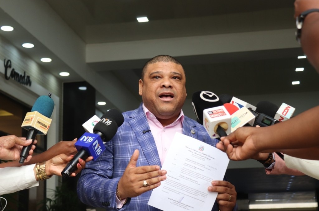 Diputado PRD sostiene medidas contra crisis migratoria deben emanar de consenso que involucre a todos los actores de la vida&nbsp;nacional