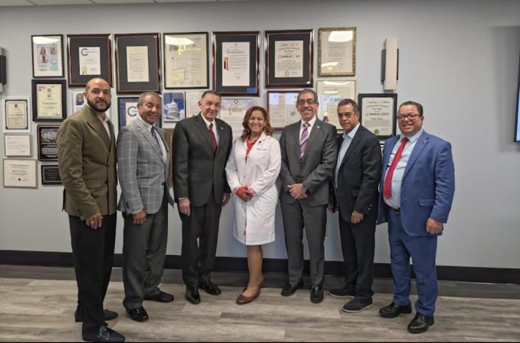 Rector Asjana David visita Hospital Lincoln Health, Nueva&nbsp;York
