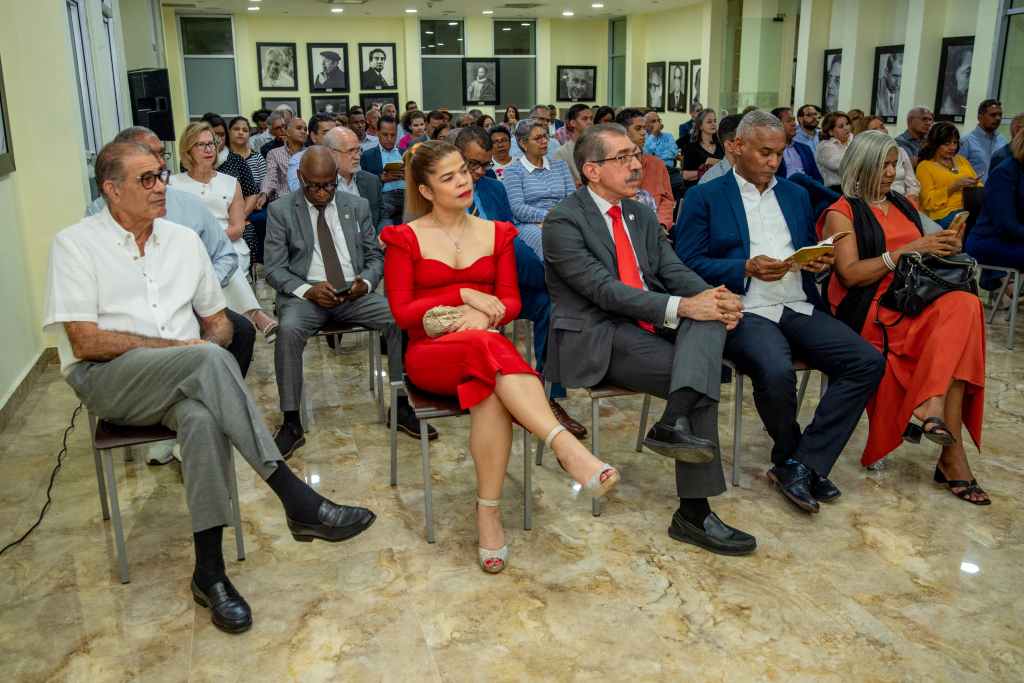 Próximo rector UASD participa en puesta en circulación del libro del periodista Gustavo&nbsp;Olivo