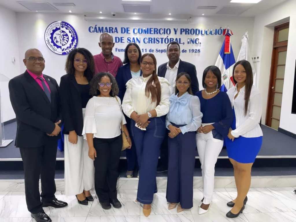 Luisanna Medina asume por segunda ocasión la presidencia del Círculo de Locutores Dominicanos, Filial San&nbsp;Cristóbal