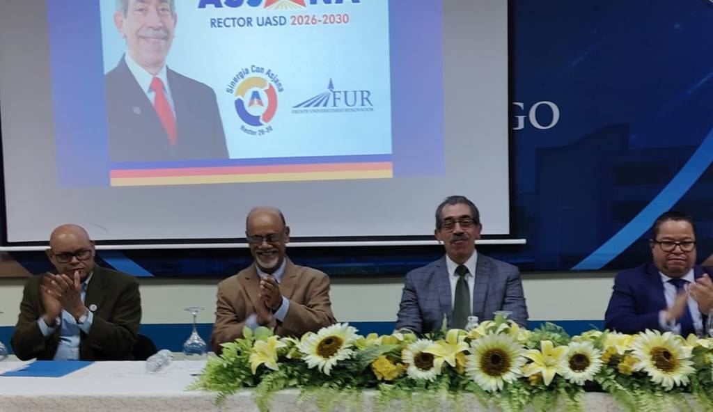 Asjana David recibe contundente apoyo a su candidatura en&nbsp;Santiago