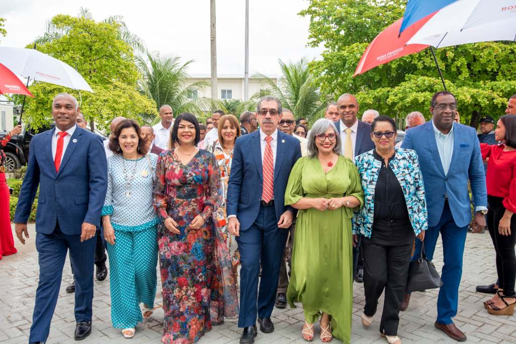 Asjana David invitado especial en cierre de semestre e inicio de la fiesta navideña&nbsp;SFM