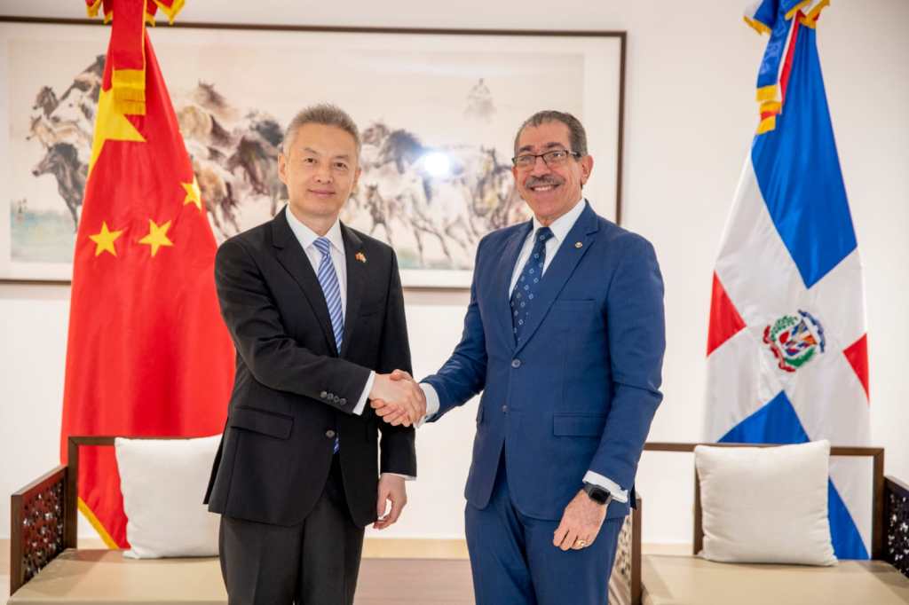 UASD fortalece vínculos con China para impulsar la modernización tecnológica, académica y el intercambio&nbsp;cultural