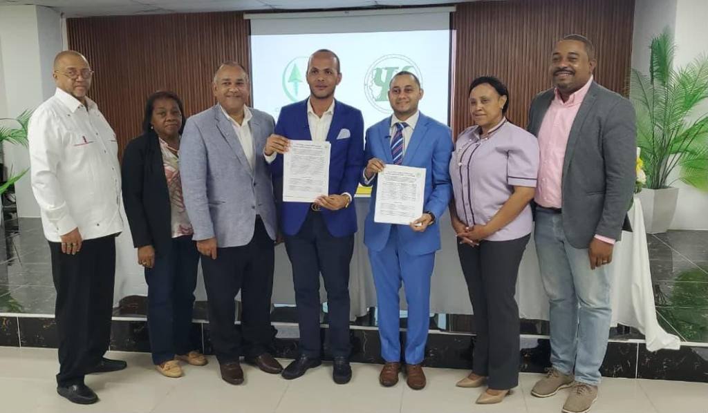 COOPNASALUD y CODOPSI firman alianza para impulsar bienestar financiero y formación de profesionales de salud mental